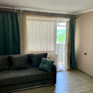 1-к квартира Польова