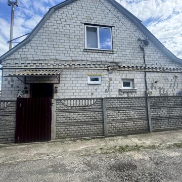 Бучанська вул. (Толстого), 15