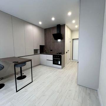 Оренда 1-к. Смарт з двориком Sunwille park Санвіль парк
