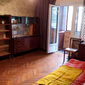 Продажа 2кімнатної квартири 50м ,Проспект Лісовий 11,ринок Юність.