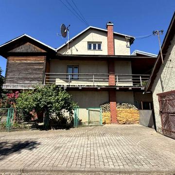 Продається будинок у смт. Міжгірʼя