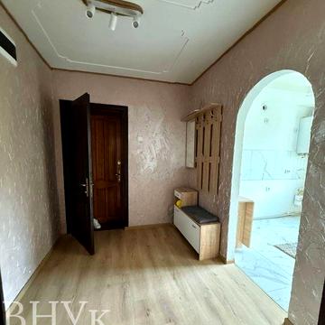 Продається 3 кімнатна квартира на Новому Світі