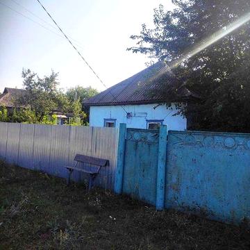 Продається будинок с земельною ділянкою