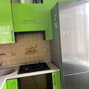Продам чудову кратиру