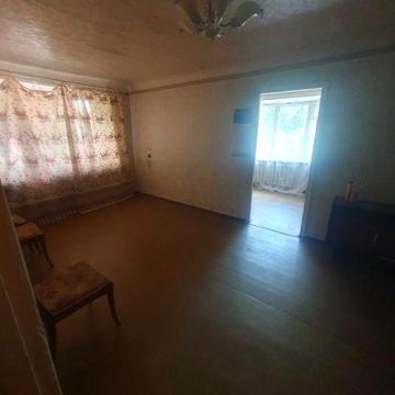 Продам квартиру в центрі
