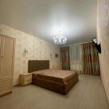 Віталія Нестеренка вул. (Академіка Воробйова), 1б