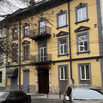 Мирослава Скорика вул. (Петра Чайковського), 15