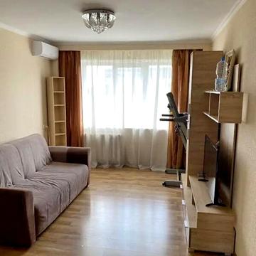 Продаж 2к Квартира Осіння вулиця