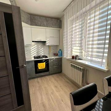 Продаж 3 кім в центрі міста