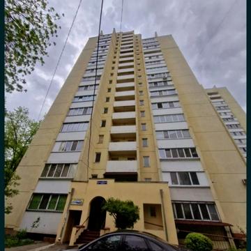 Сергія Москаленка вул. (Красовського), 5
