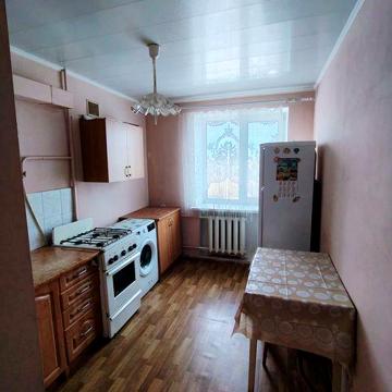 Сдам 1ю квартиру на Коммунаре