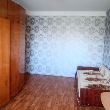 Жуля Верна бульв. (Ромена Роллана), 13