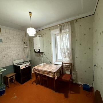Чотирикімнатна квартира