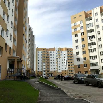 Льва Ландау просп. (50-річчя СРСР), 52-Л