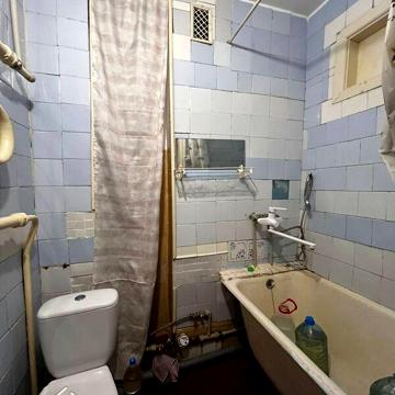 Продаж 1к Квартира Космонавтів вулиця