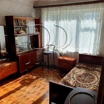 Івана Виговського вул. (Маршала Гречка), 18-Г