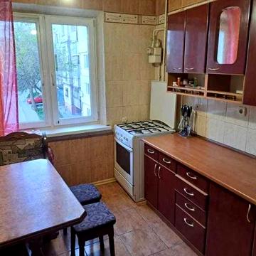 Продаж 3-кімнатної квартири по вул.Реміснича