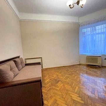 Олекси Новаківського вул., 10