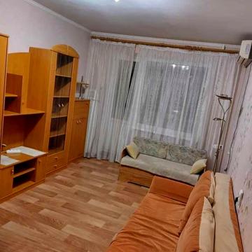 Огнівська вул., 14