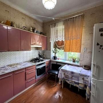 Вишгородська вул., 56/2