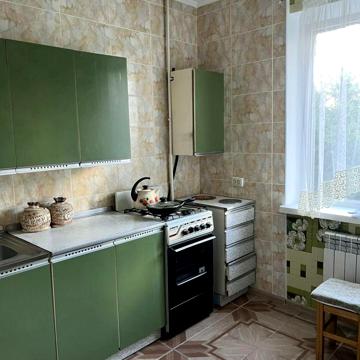 Максима Залізняка вул., 18