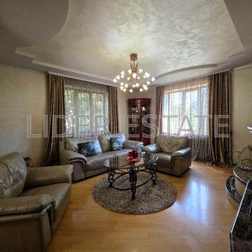 Продаж розкішного будинку у центрі Ужгорода