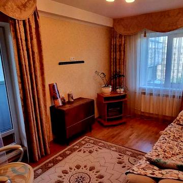 Пр-кт. Тичини, 21 7/9;47/26; кухня6,8