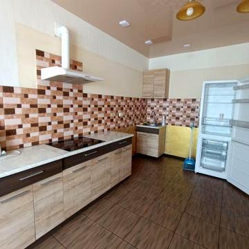 Оренда 2х кімнатної Центр можна для хлопців