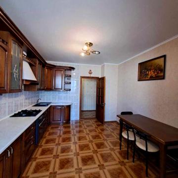 М. Говорова, парк Победы, 2х комн. квартира, кирпичный дом