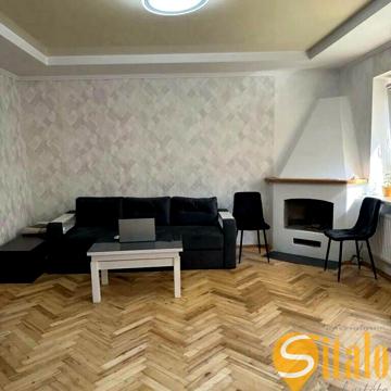 Мулярська вул., 7