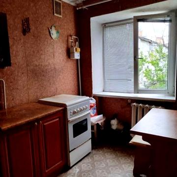 Квартира 1 км. Балаклія. Центр. Соборна, 88.
