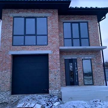 Продаж будинку з ділянкою на 6 соток