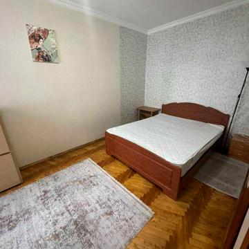 Оренда 1 кімнатної квартири вул Куліша ( центр )