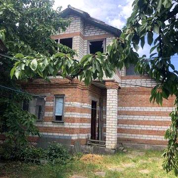 Продається 1/2 частина будинку в с. Гожули