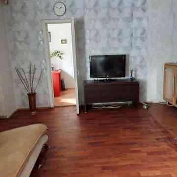 Продам 2-к. кв. Александровский р-н, р-н   Университетов