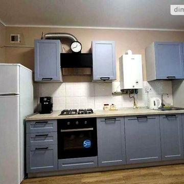 Продаж 1к Квартира Карпа Валовня вулиця ЖК Family