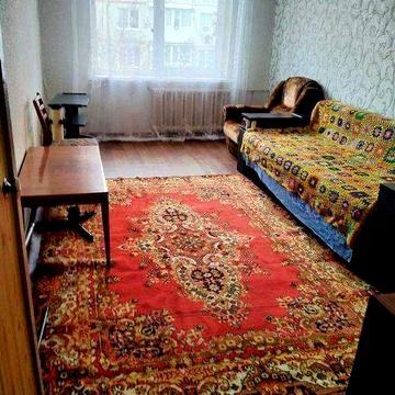 Срочно продам 2 комнатную квартиру 10 минут от м. Индустриальная.