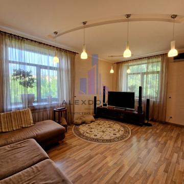 Марка Безручка вул., 29