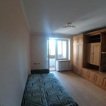 Івана Миколайчука вул., 3