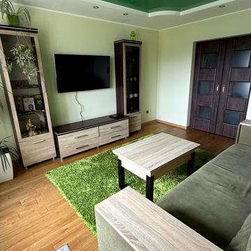 Євгена Патона вул., 6