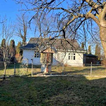 Продам будинок/присадибу в місті Косів вкл Хмельницького