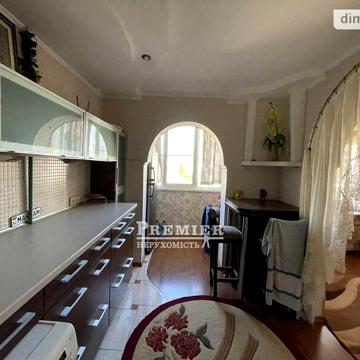 Продаж 3к Квартира Академіка Корольова вулиця