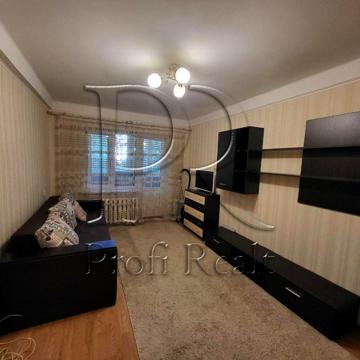 Олени Теліги вул., 17-А
