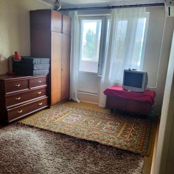 3500грСдам 1к.квартиру метро Победа 1мин, дом 64