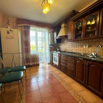 Продаж 4 кім. квартири 80 м2, вул. П.Орлика, м.Дрогобич