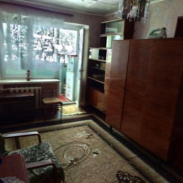 Сдаю 1 к. Квартиру центральный ринок