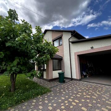 Продаж 4к Дім Затишний провулок