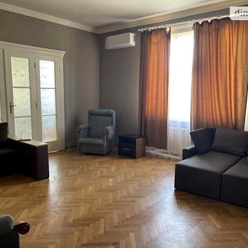 Довгострокова оренда 3к Квартира Підгірна вулиця