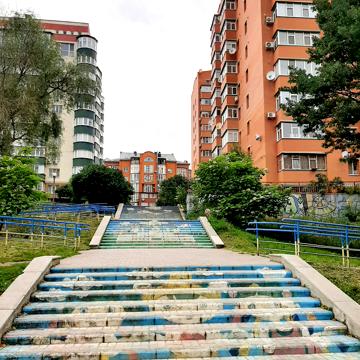 Новомістенська вул., 1/2