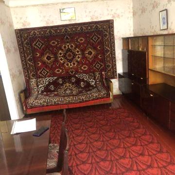 Продам 2-х ком.кв в центре